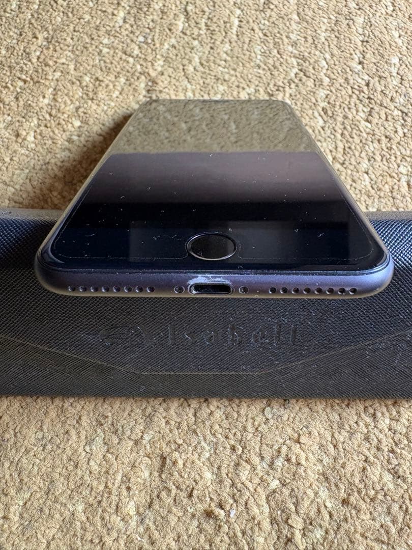 iPhone ８plus 64G