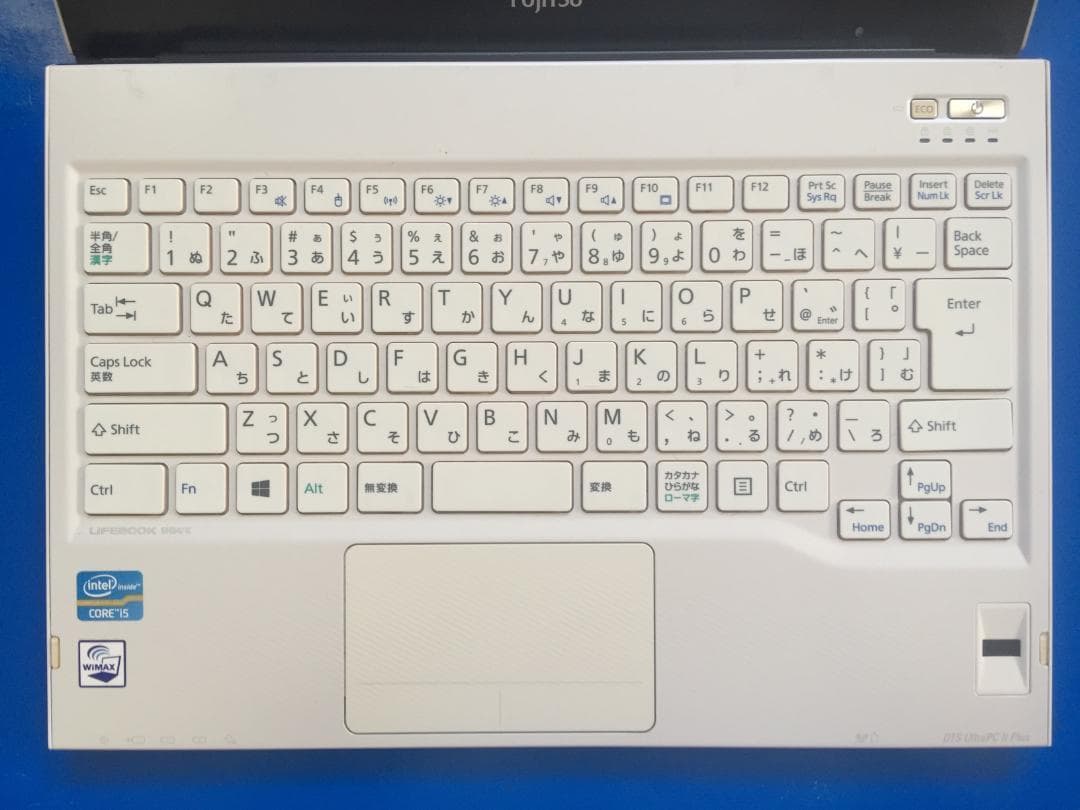 富士通　LIFEBOOK SH54/K 13.3型 軽量コンパクトノートパソコン