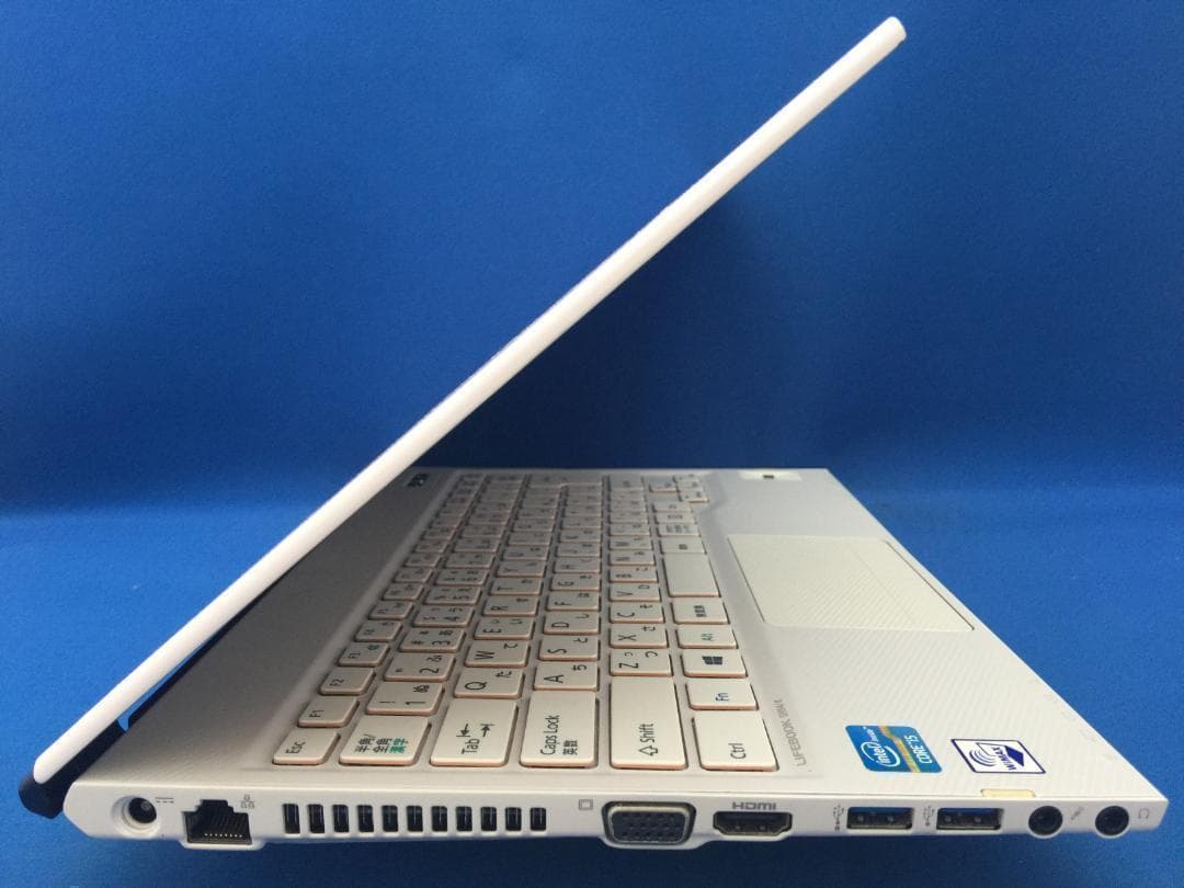 富士通　LIFEBOOK SH54/K 13.3型 軽量コンパクトノートパソコン