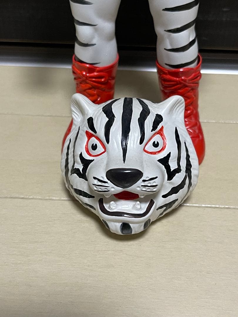 中嶋製作所　タイガーマスク　ソフビ　グレートゼブラ　リペイント品面取れフィギュア