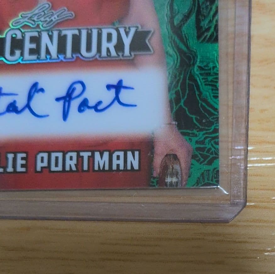 2025 POP CENTURY Natalie Portman サイン1/1