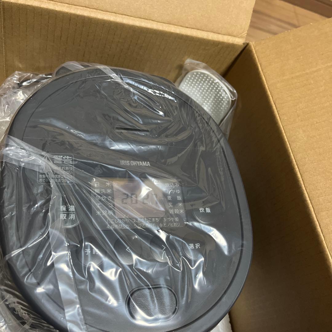 アイリスオーヤマ　ジャー炊飯器3合