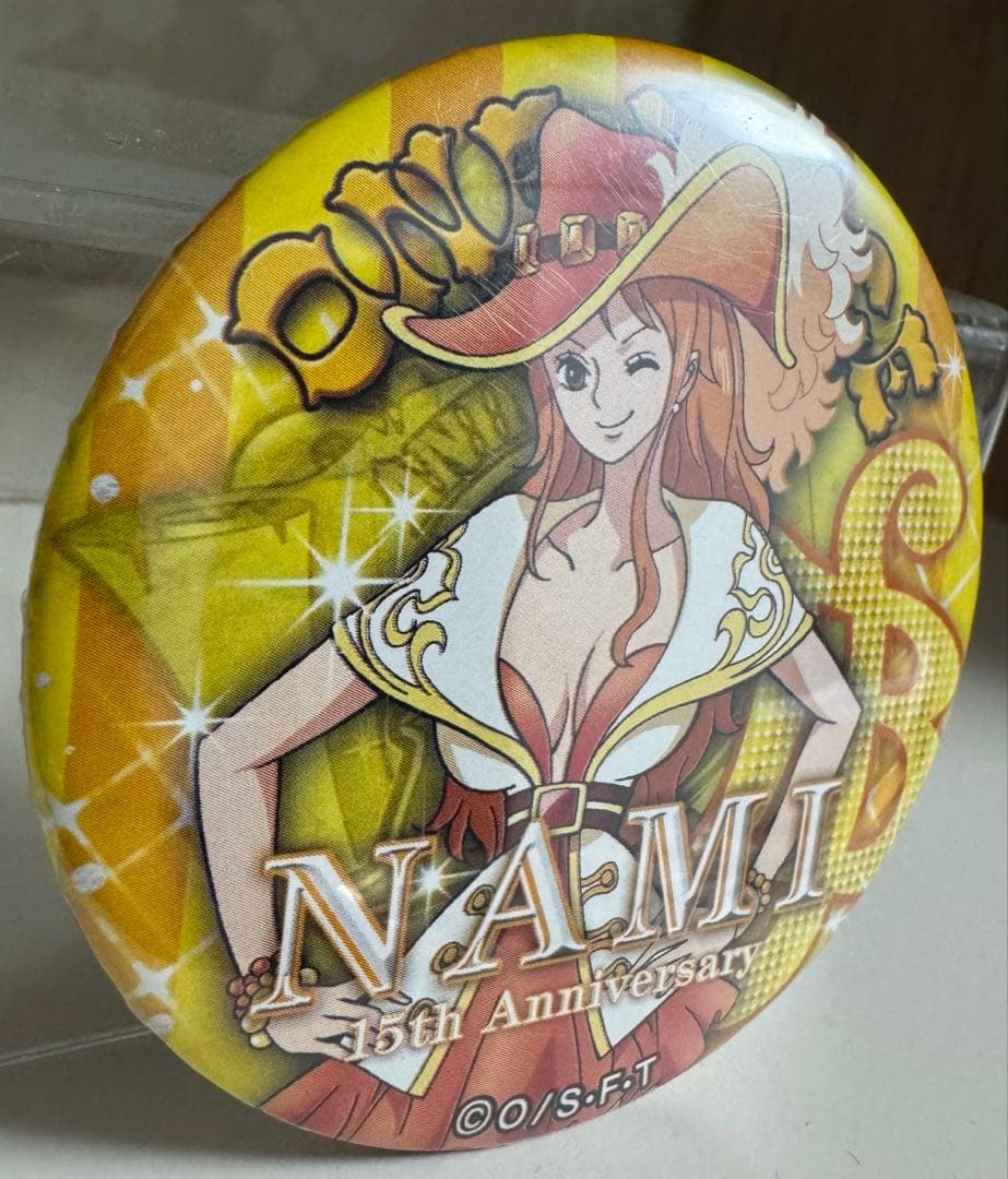 ONE PIECE 15周年記念　缶バッジ　ナミ　お台場