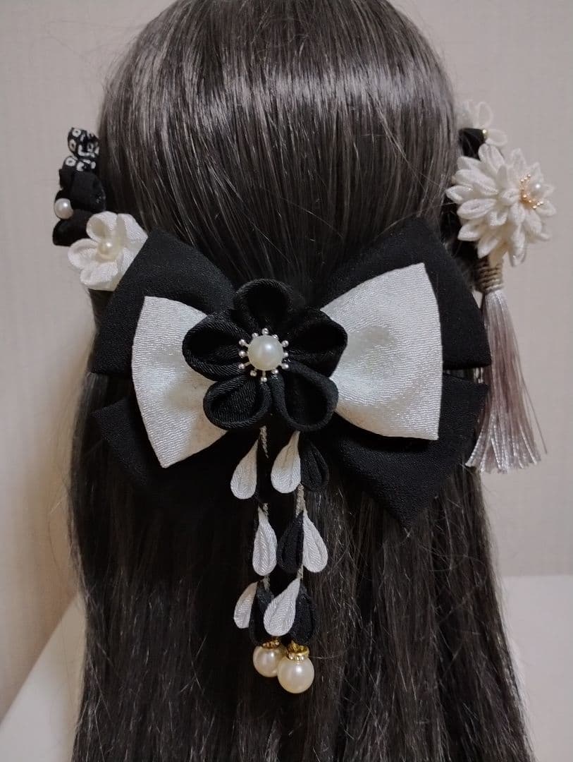 髪飾り　髪飾りブラック　リボン黒　成人式髪飾り　卒業式髪飾り　七五三髪飾り　振袖