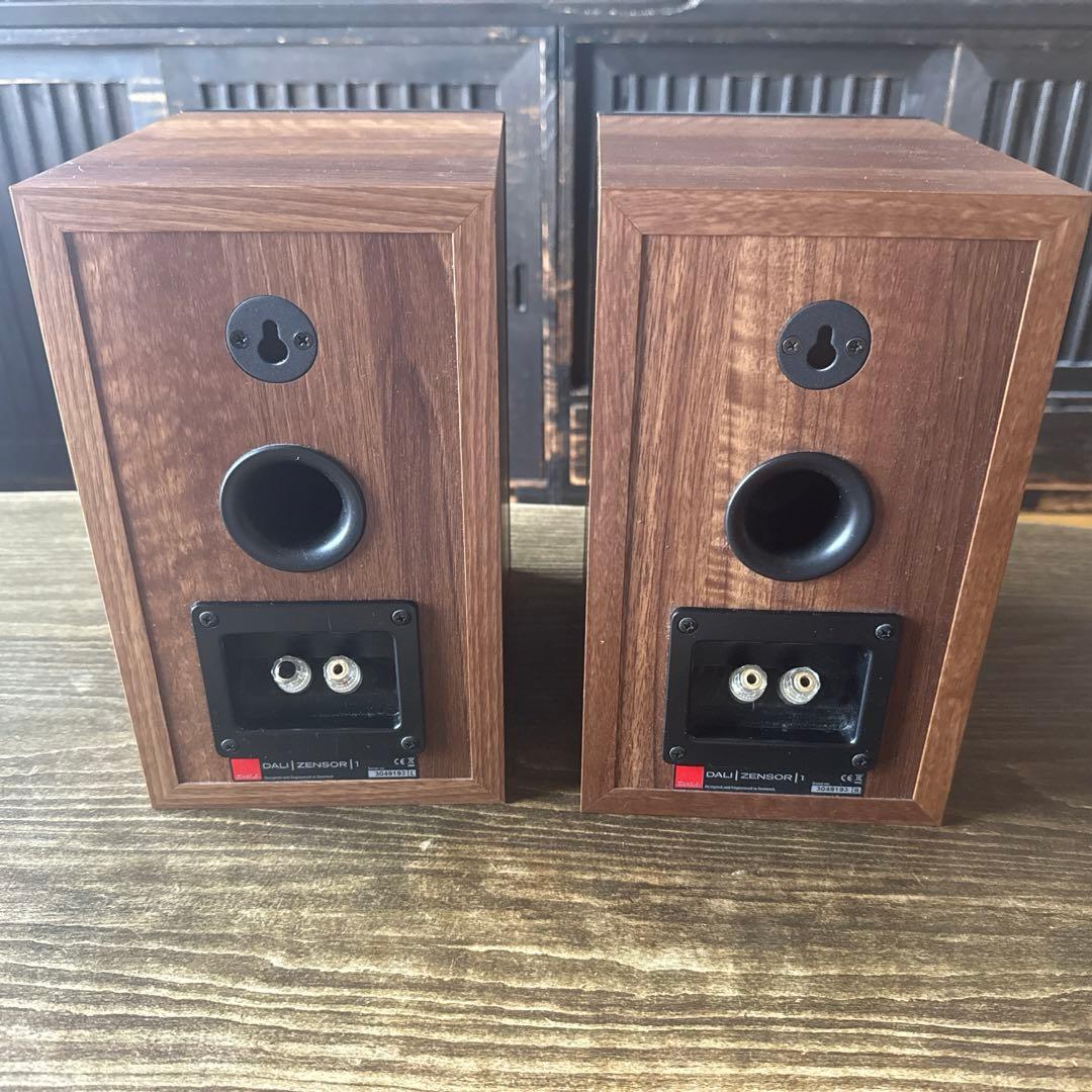 スピーカー・ウーファー DALI ZENSOR 1