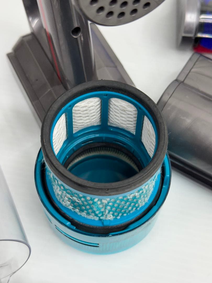 美品　2022年製　ダイソン　掃除機　SV21 本体　ミニヘッド　充電器　セット