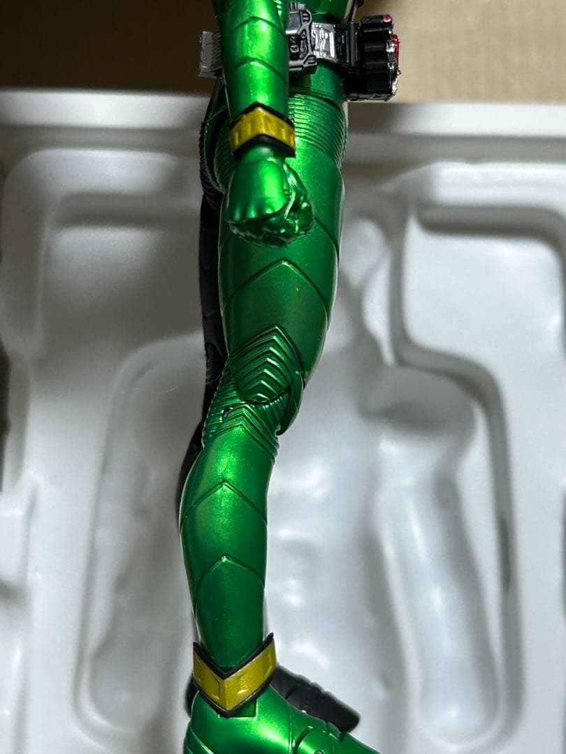 S.H.Figuarts 真骨彫製法　仮面ライダーW サイクロンスカル