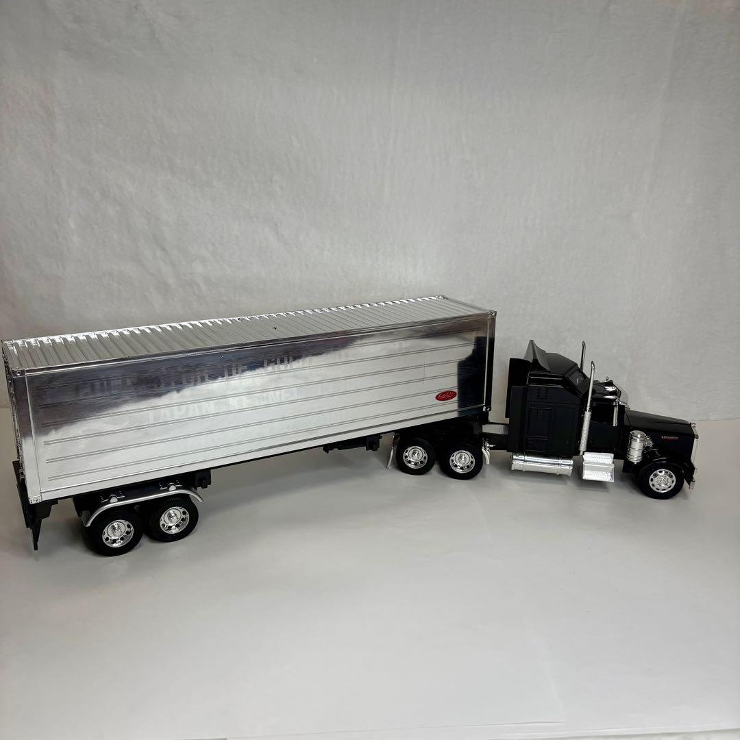 ブラックバイソン NewRay モデル379 トレーラー 1/32