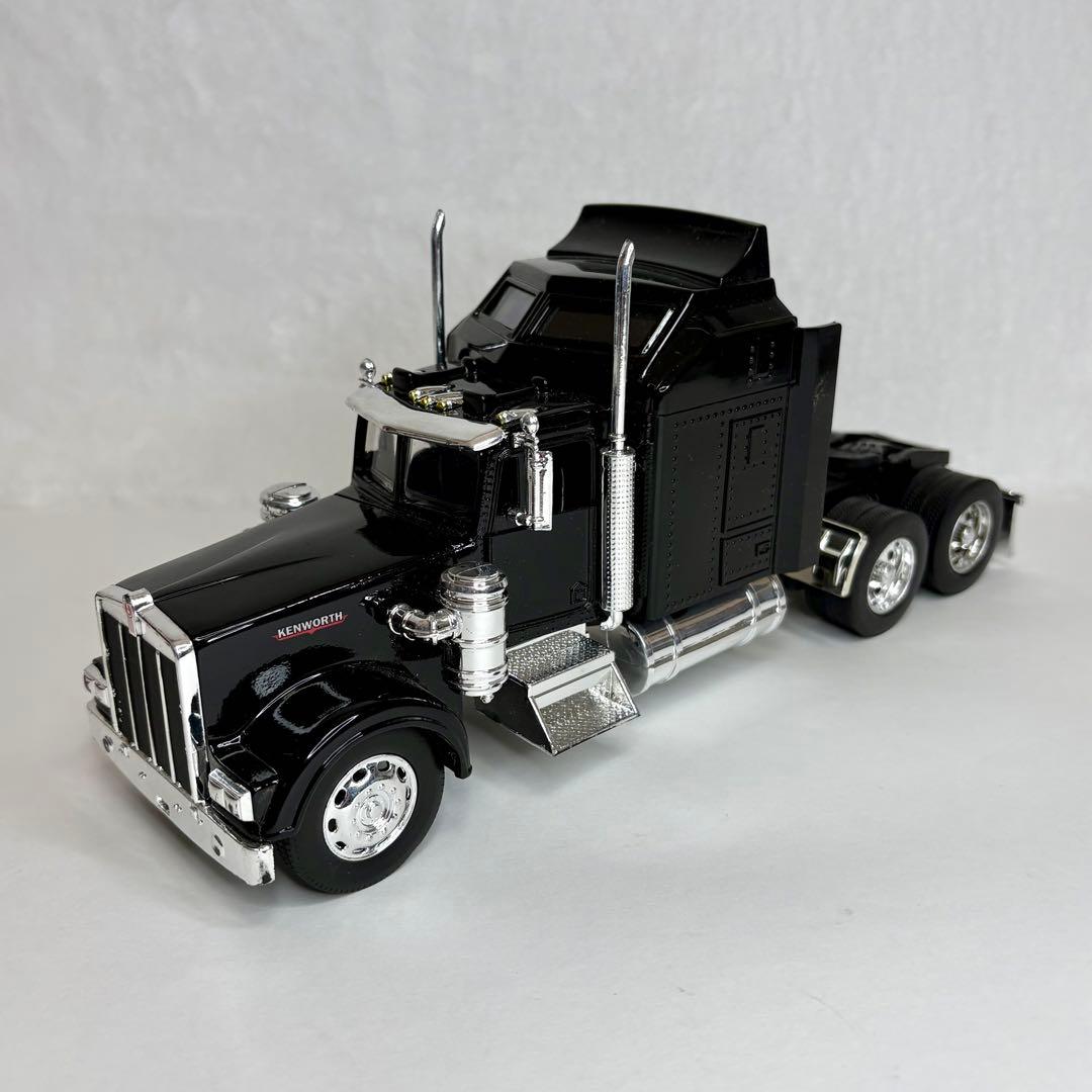 ブラックバイソン NewRay モデル379 トレーラー 1/32