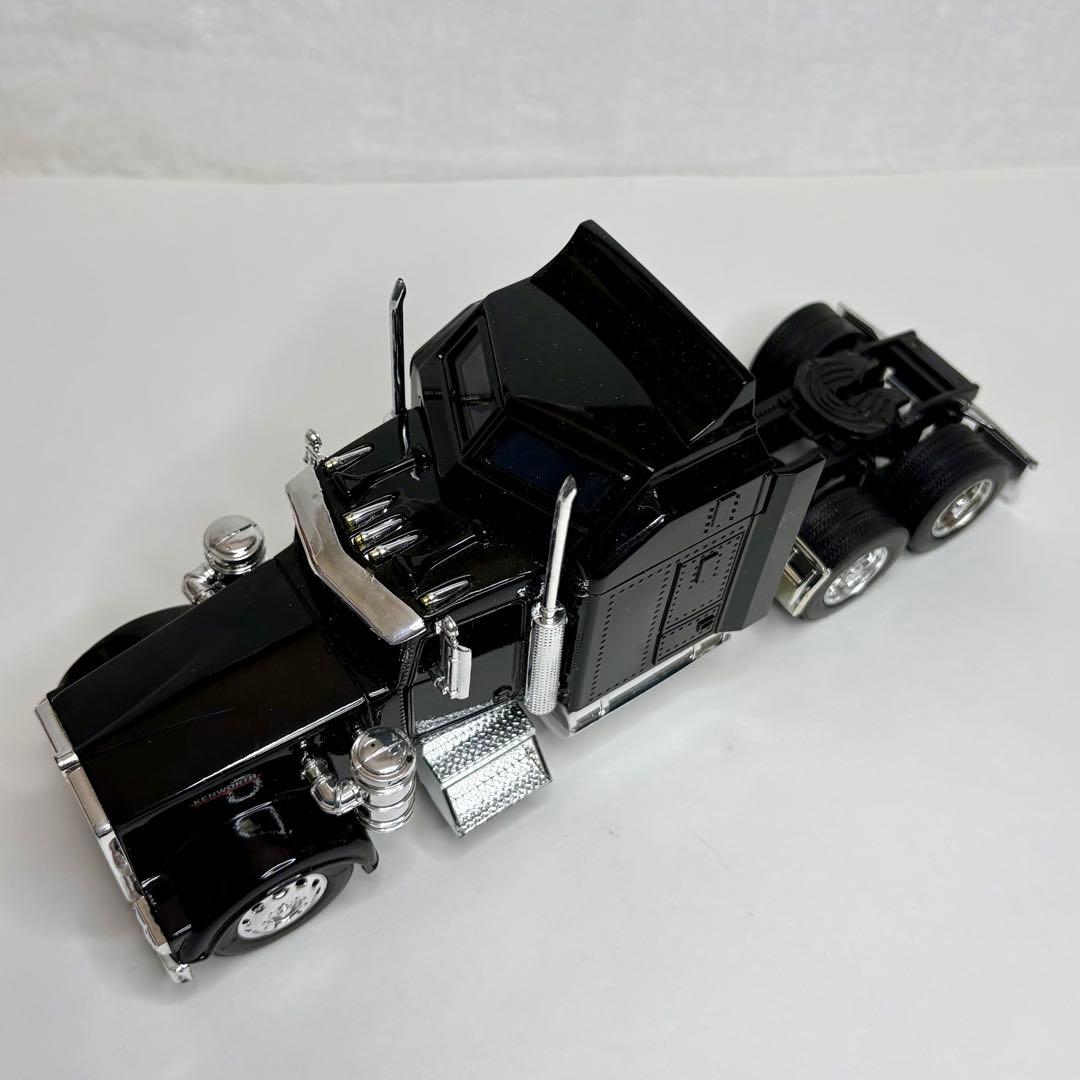 ブラックバイソン NewRay モデル379 トレーラー 1/32