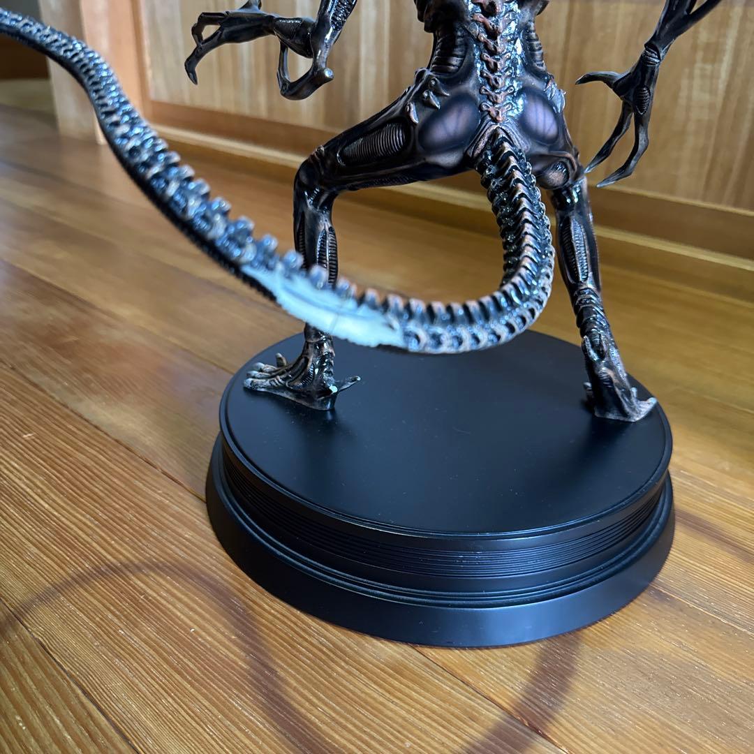 パリセイズ　エイリアンウォーリア　シグネチャースタチュー