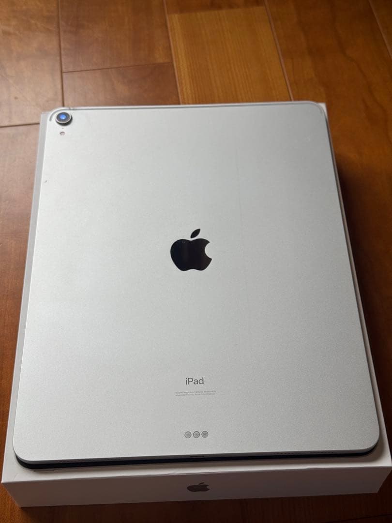 iPad Pro 12.9インチ512GB Wi-Fiモデル 2018 第3世代