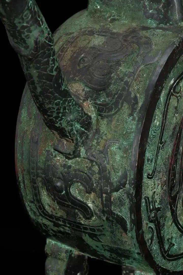 中国　銅　置物　青銅水注 水器 龍紋鷲蓋青銅器 共箱付 古美術 骨董品