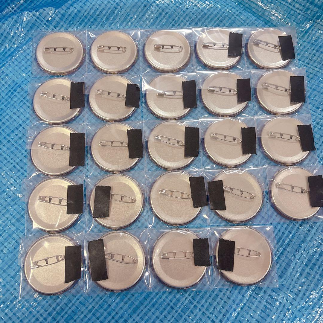 《24点セット》朔間凛月 缶バッジ