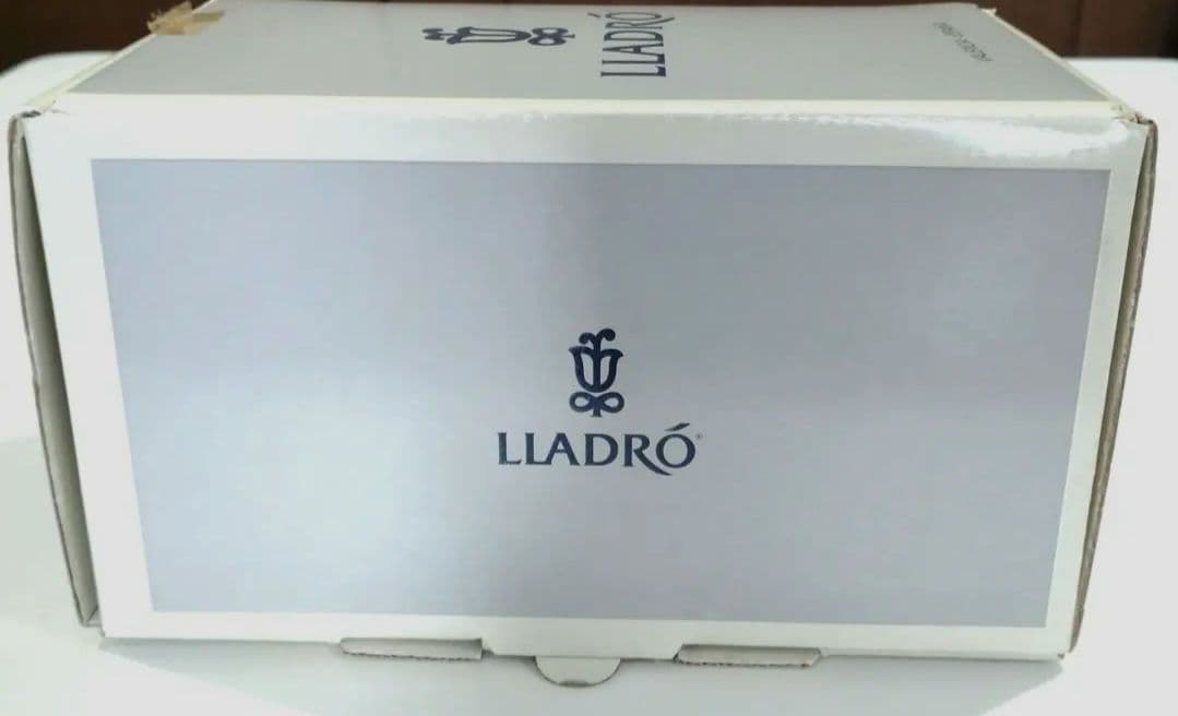 リヤドロ　置物　SPRING IS HERE