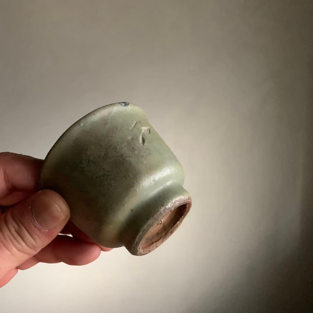 七官青磁 筒盃 ちょこ ぐい呑み 明朝期 古美術 中国美術 古道具 アンティーク