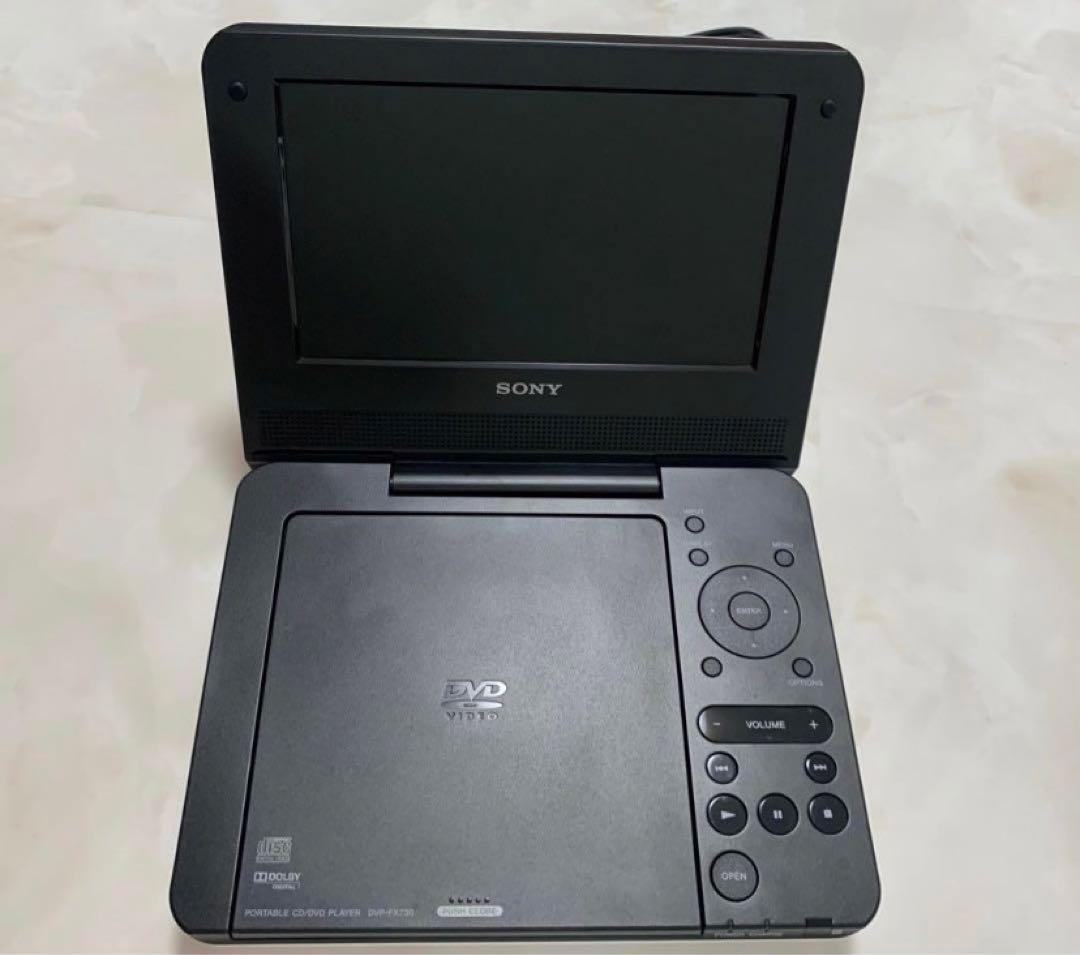 美品動作品 SONY DVP-FX730 ポータブルDVDプレーヤ－ ホワイト