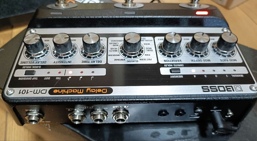 BOSS DM-101 Delay Machine 美品 箱・取説完品