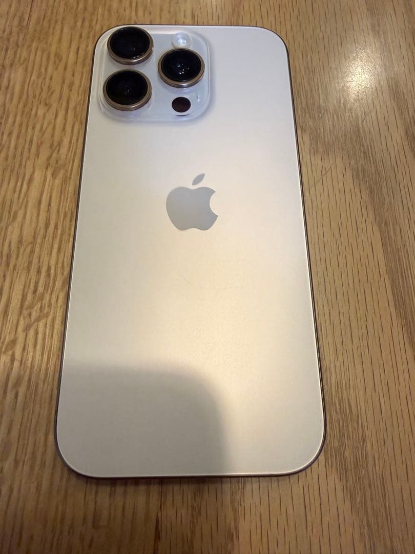 Apple iPhone 16 Pro 本体 デザートチタニウム SIMフリー