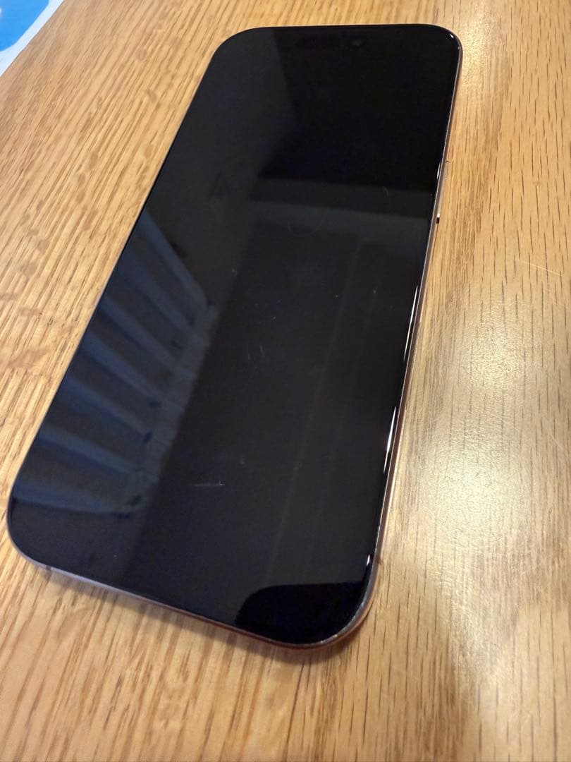 Apple iPhone 16 Pro 本体 デザートチタニウム SIMフリー