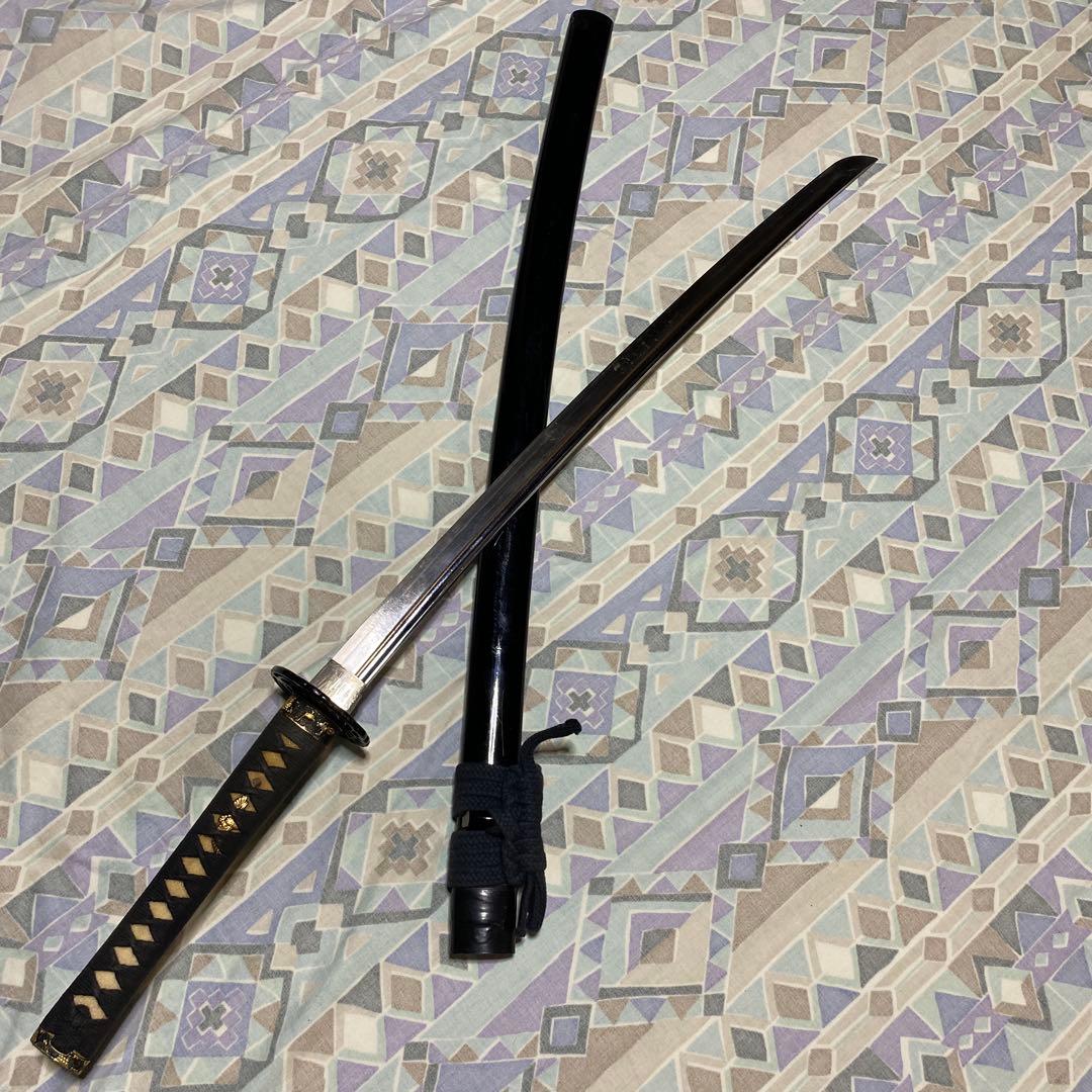 女性•少年用居合刀 黒柄 鶴羽透し丸鍔 黒呂鞘