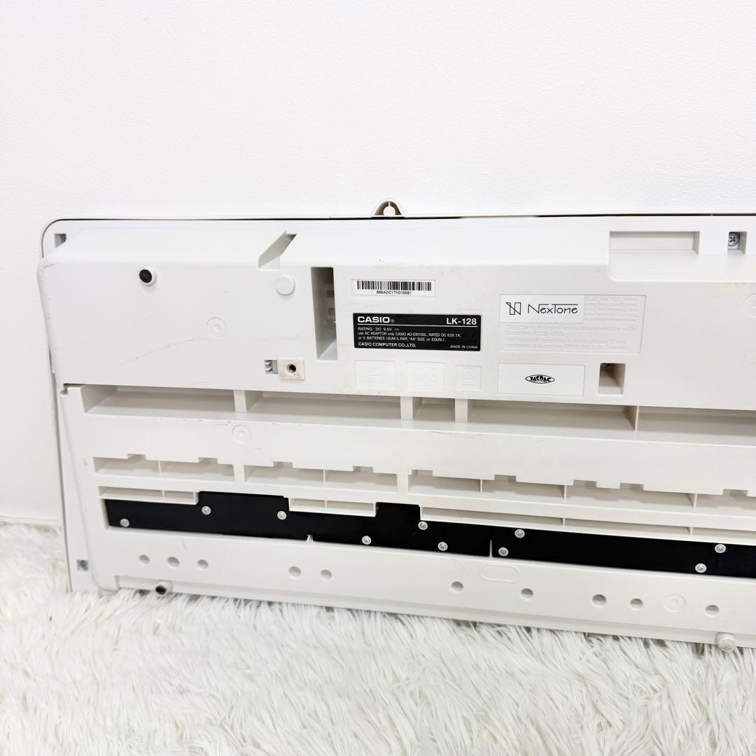 CASIO LK-128 光ナビゲーションキーボード 61鍵 キーボード