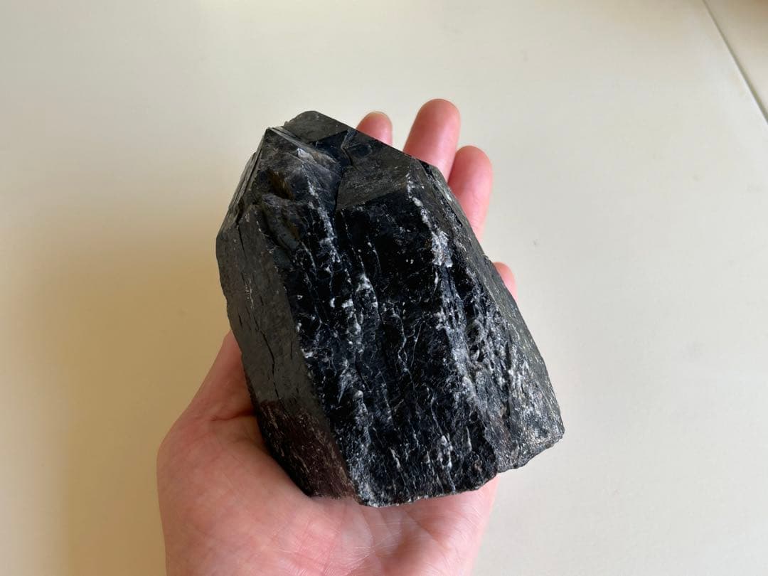 【 天然石・新品 】　チベット産 モリオン原石