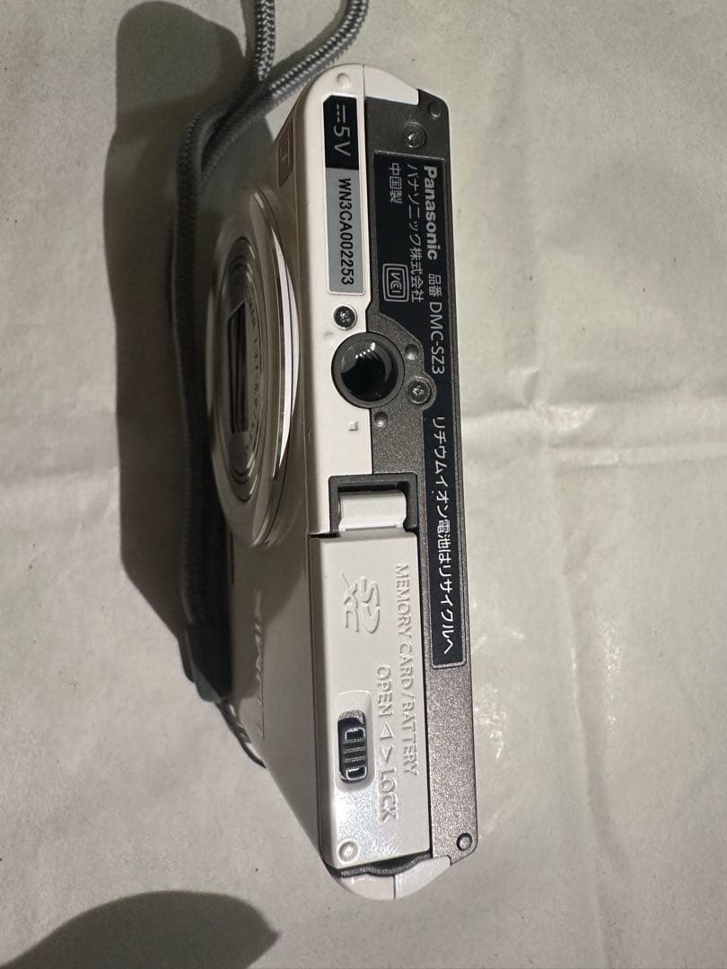 デジタルカメラ　Panasonic LUMIX DMC SZ3 白　　動作確認済