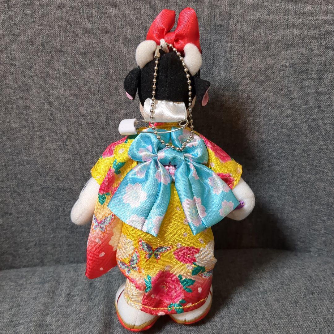 クララベルカウ　お正月　ぬいぐるみバッジ　ディズニー　2021年　丑年　ぬいば