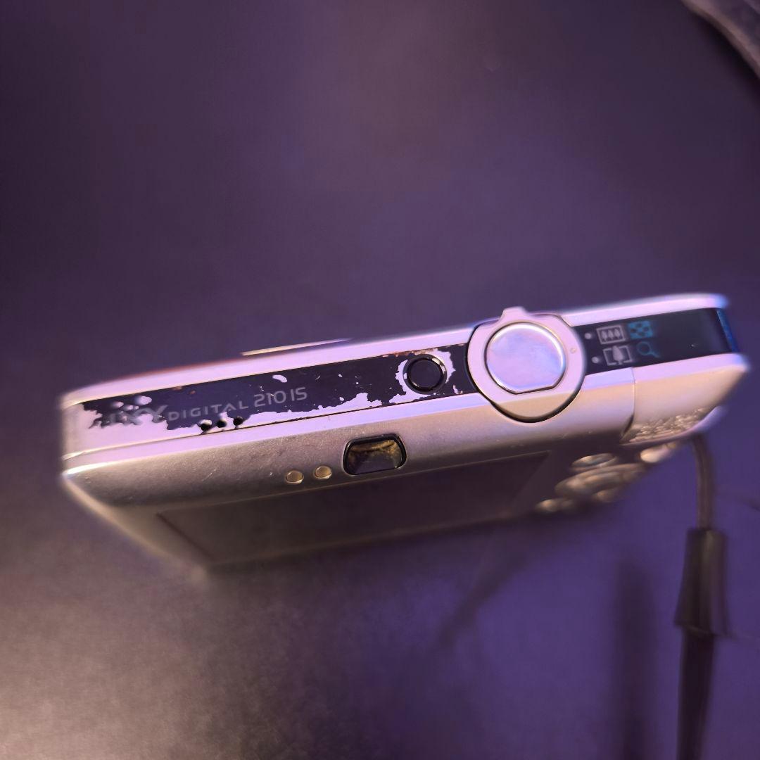 ジャンク Canon IXY 210is シルバー