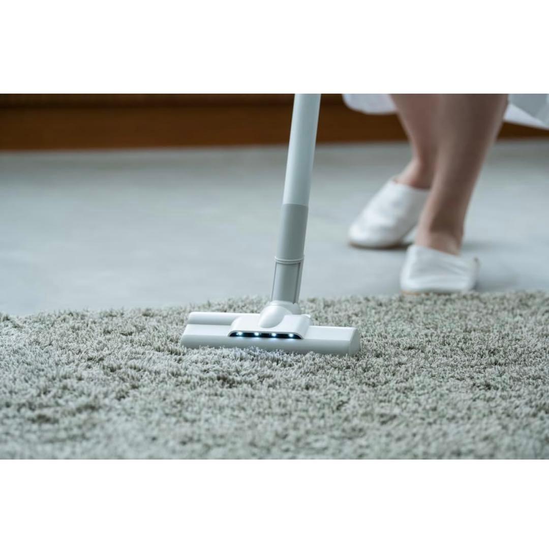 新品 シロカ コードレススティッククリーナー かるピカパワー SV-SK351