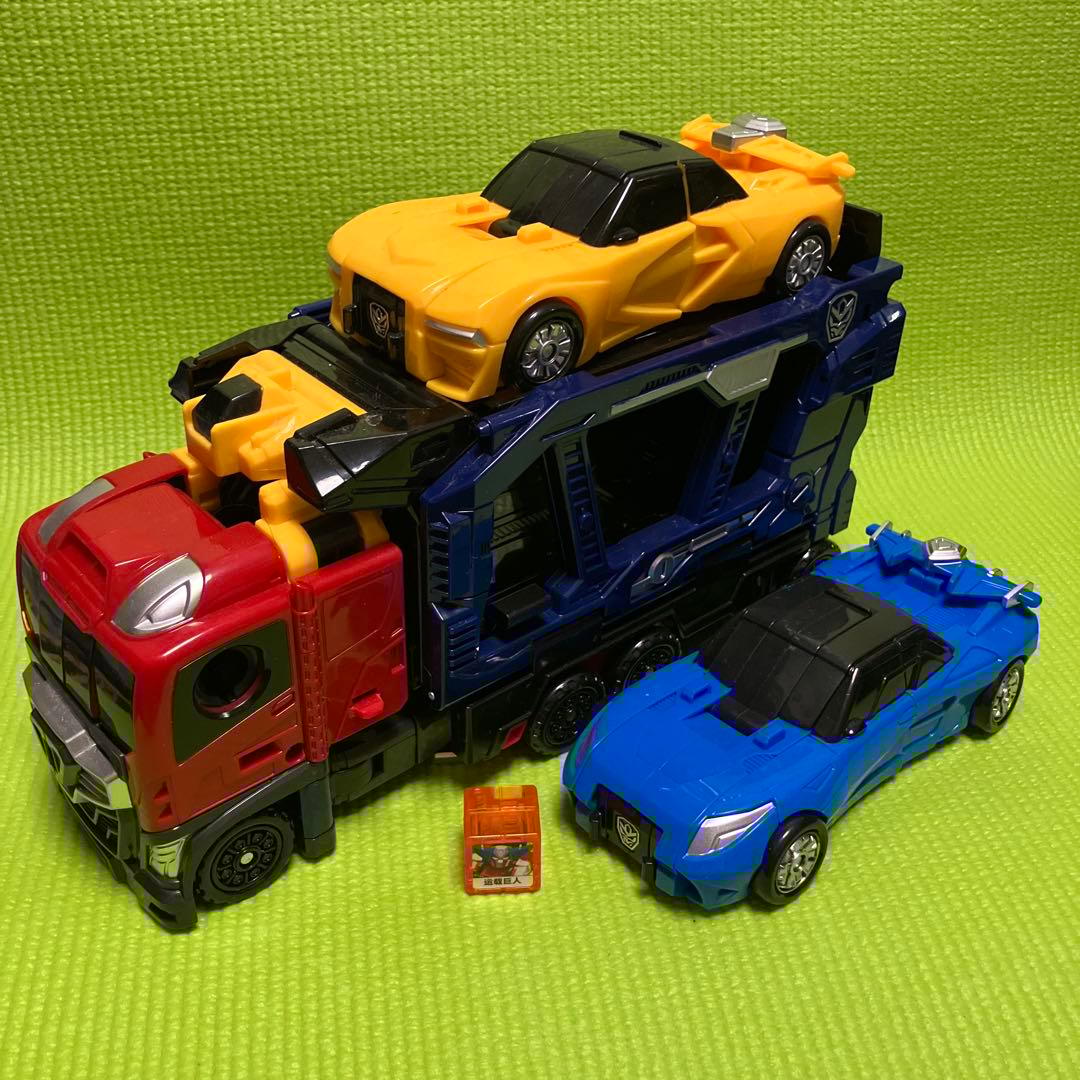 ジャイアントローダー ハローカーボット メタルカードボット トランスフォーマー