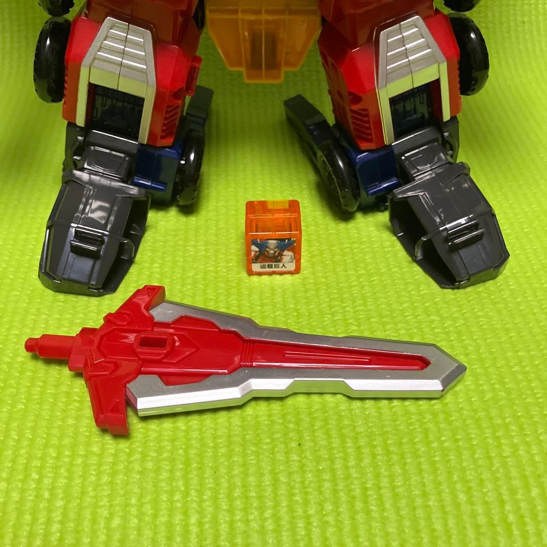 ジャイアントローダー ハローカーボット メタルカードボット トランスフォーマー