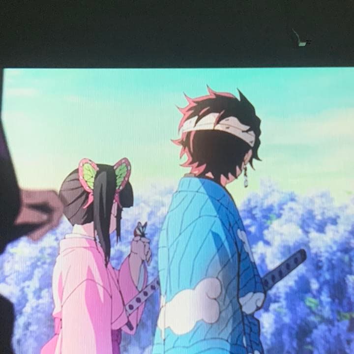 TYPEーCで簡単接続。 プロジェクター 6000lm