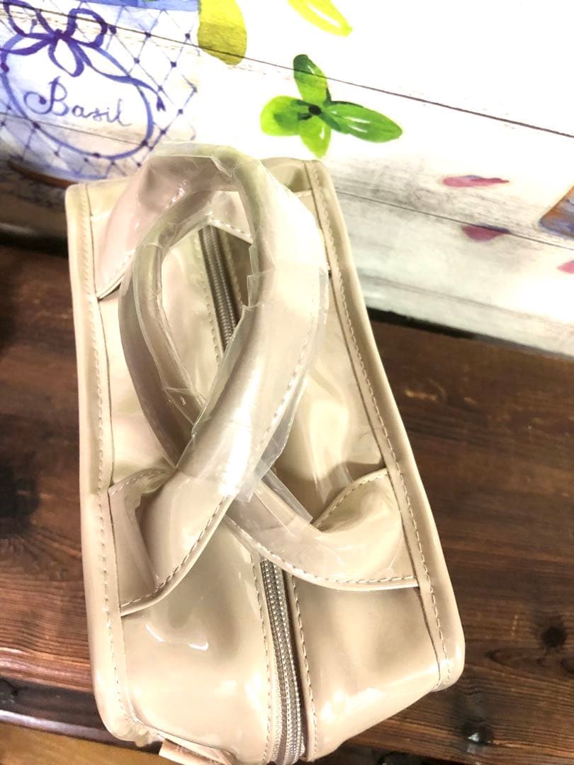 ブタさん刺繍トートバッグ　保冷バッグ