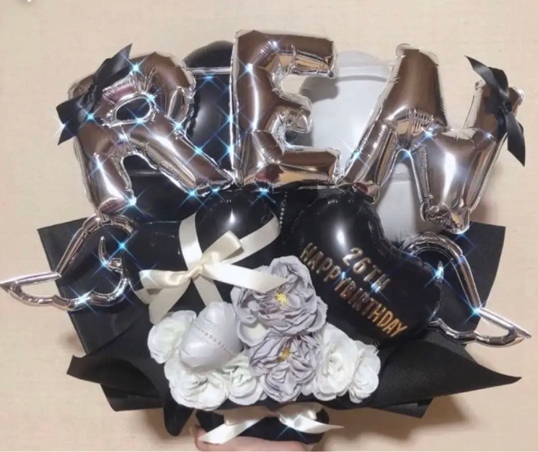 生誕祭　バルーンギフト　バルーンアレンジ  誕生日　推し　推し活