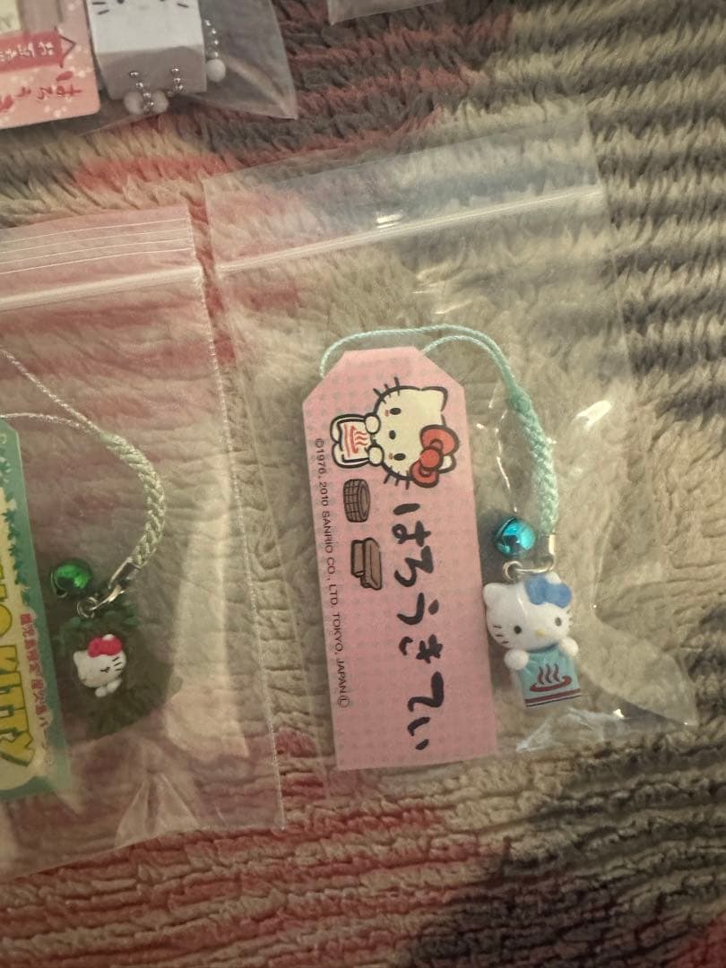 ハローキティ アクリルキーホルダー 15個セット W5