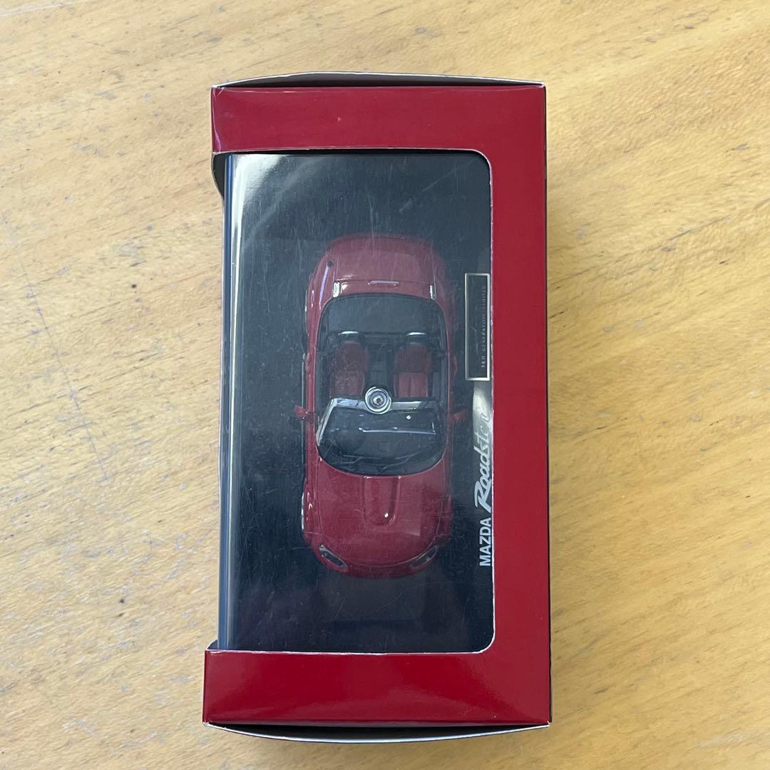 MAZDA Roadster 3rd Generation 赤 1/43スケール