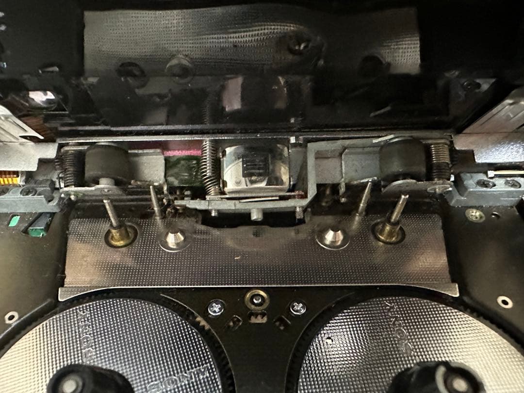 昭和レトロSONYカセットウォークマンWM-F101現状品／ジャンク品／