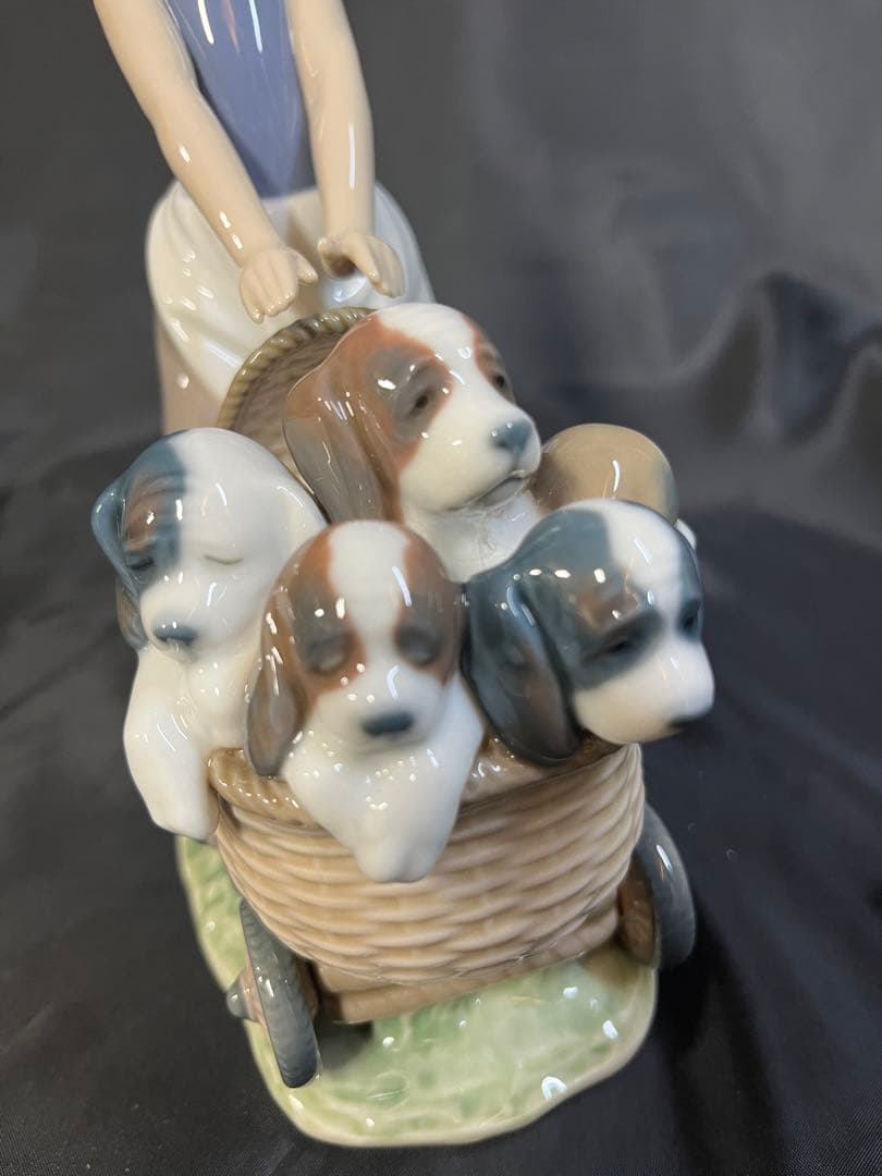 LLADRO リヤドロ 子犬達のお散歩 仔犬 少女 カート 乳母車 犬 5364
