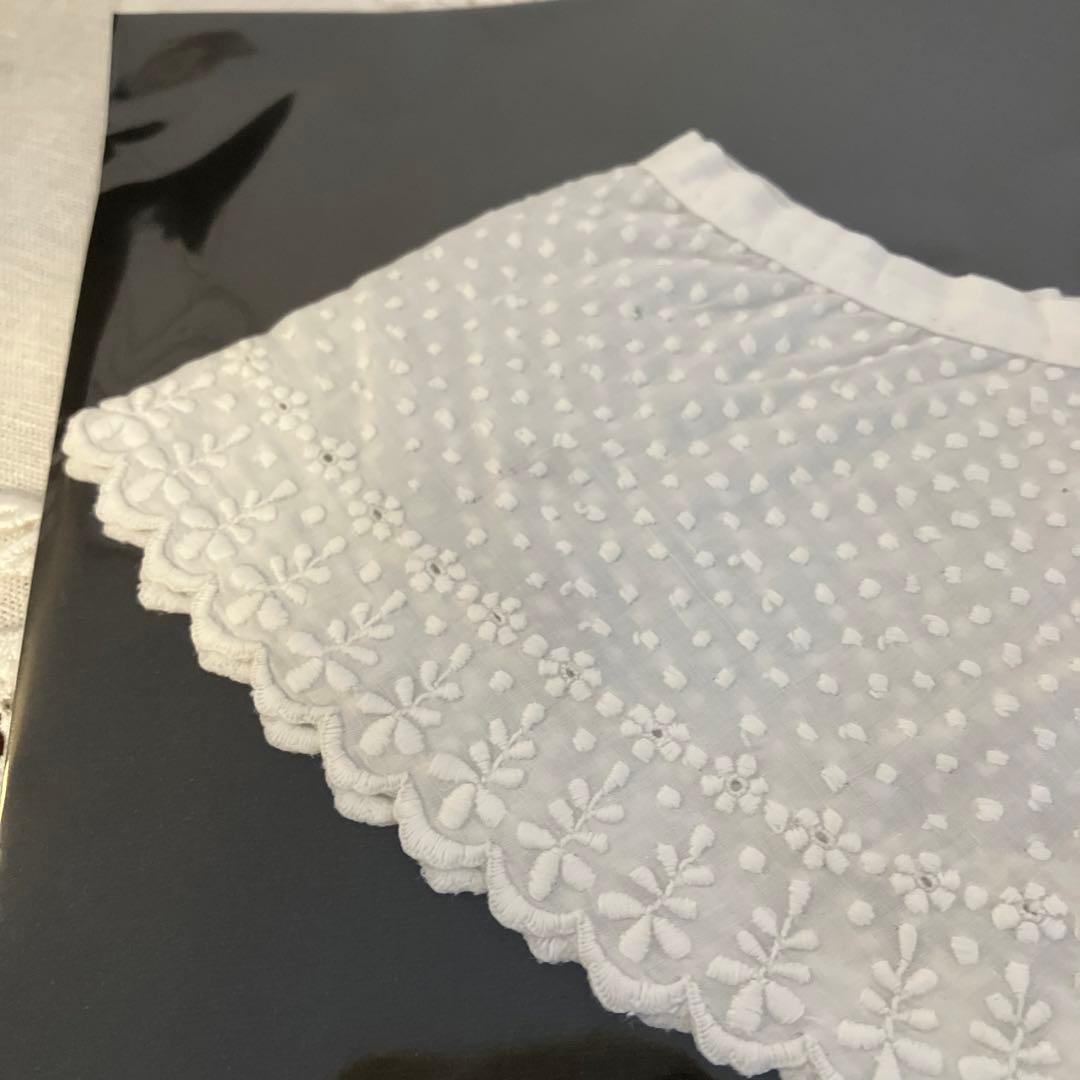 アンティークレース　白刺繍のつけ襟