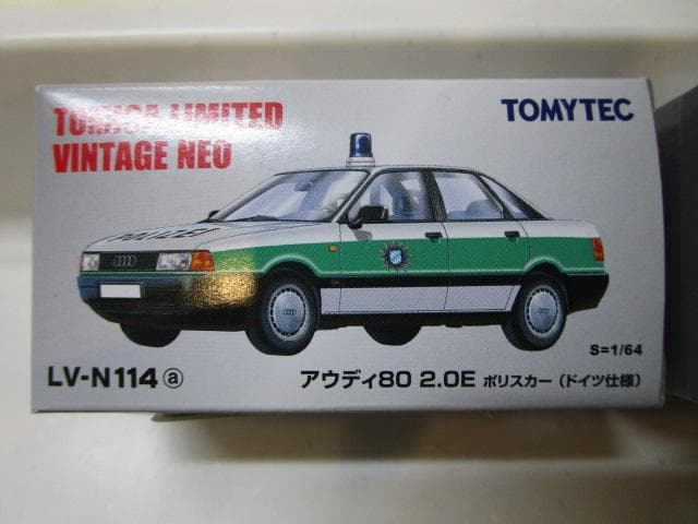 トミカLVネオ/新品封印未開封 LV-N114a アウディ80 2.0E ドイツ