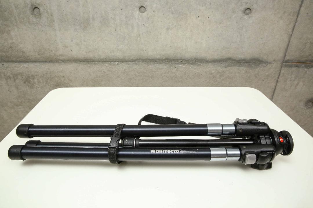中古美品 Manfrotto マンフロット ネオテックプロフォト 三脚 458B