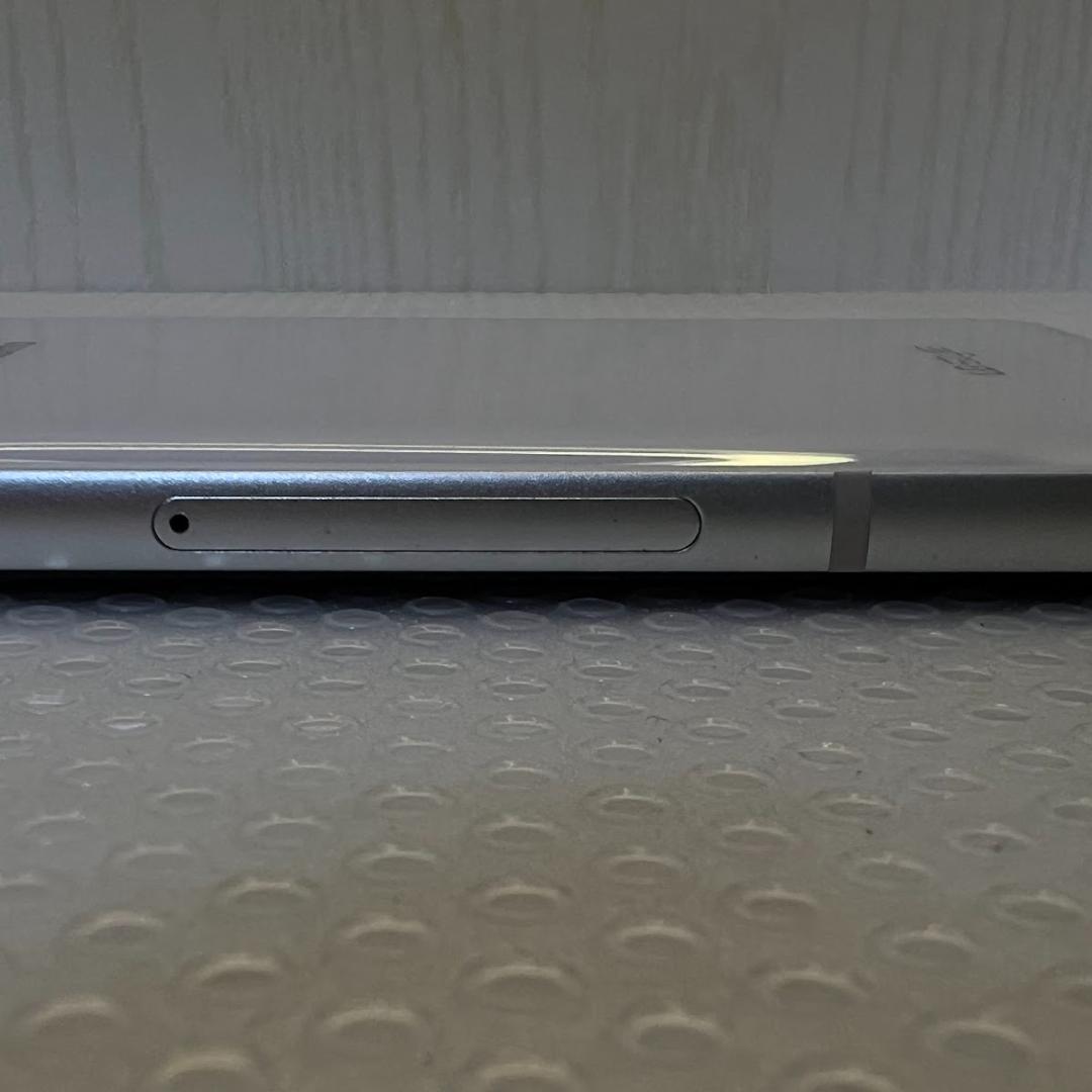 LG style3 ◆ 4GB/64GB / docomo L-41A ※割れ