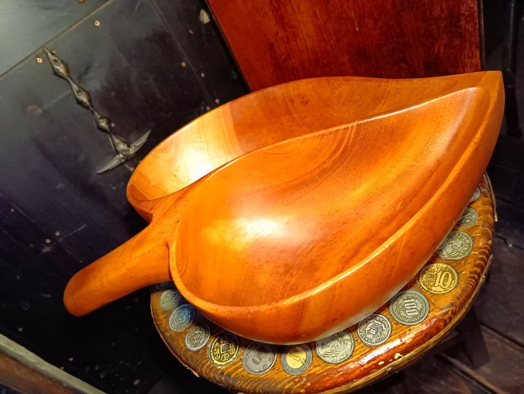 北欧モダン　ビンテージ　チーク　無垢材　カービング　トレイ　ボール　小物入れ