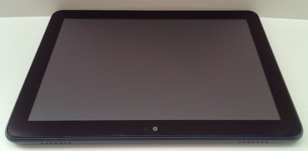 FireHD 8Plusタブレット 8インチ32GB　充電スタンド＆バンド付き