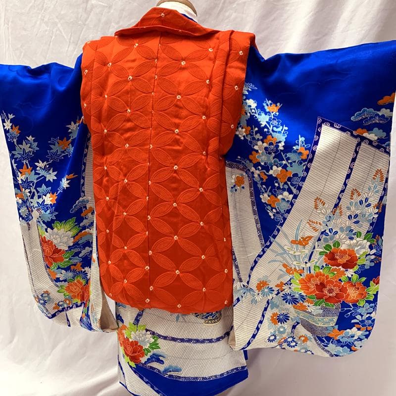 510ag32□七五三 三歳 女児 着物&被布 金彩 几帳文 壺に花□状態良好