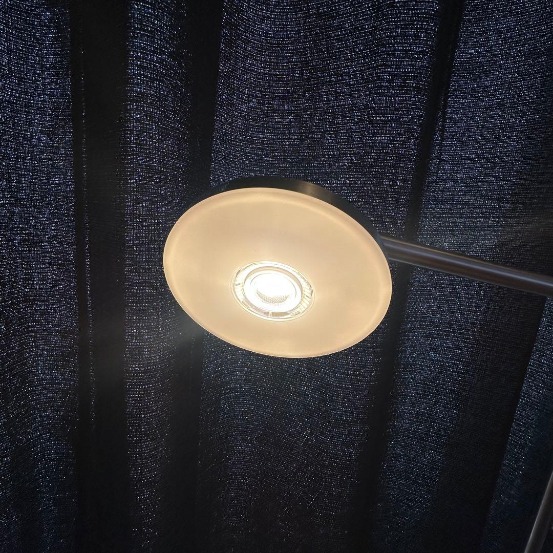 【美品】IKEA イケア　ISJAKT イスヤクト フロアアップライト　間接照明