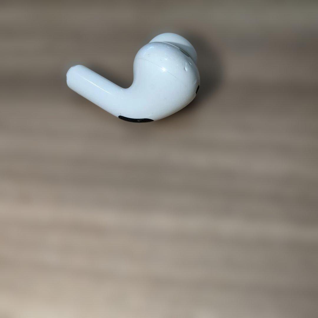 AirPods Pro 第2世代 usb-c 右耳 A3047 [95]