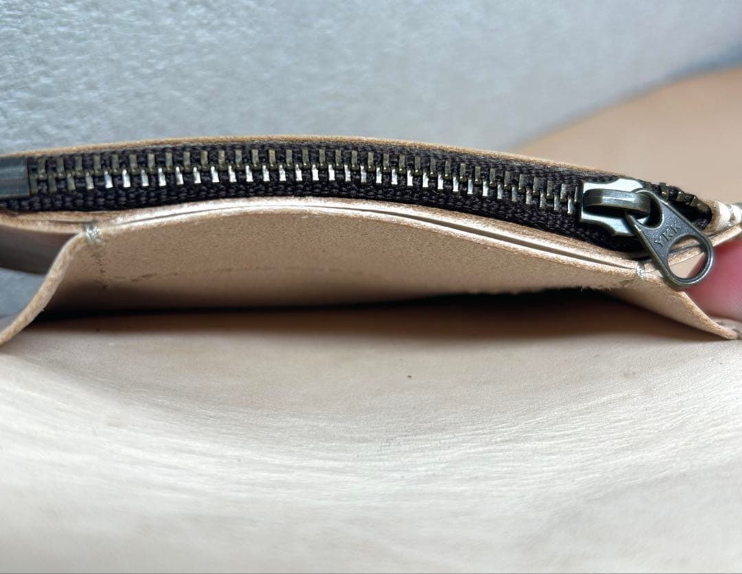 トラッカーウォレット　ミドル　ヌメ革　ショートトラッカー　コンパクト財布